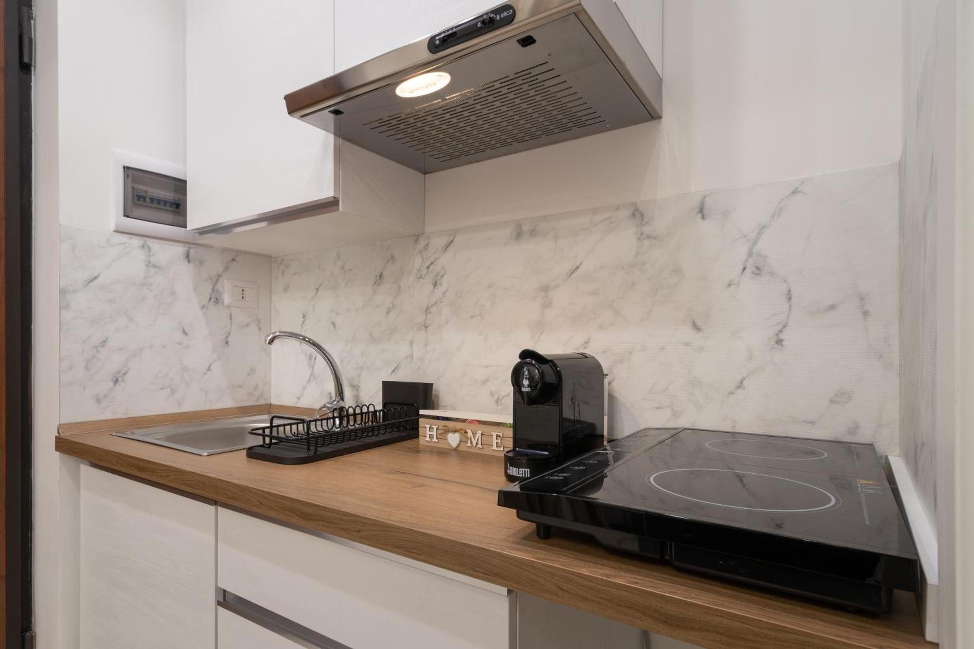 Eralight21 Apartments Bari Eksteriør bilde